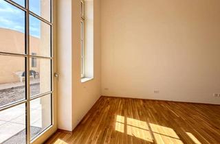 Wohnung mieten in Straße Der Nationen 80b, 09111 Zentrum, 3 Zimmer mit Terrasse & 2 Bädern im Innenhofbereich Zentrum Chemnitz