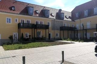 Wohnung mieten in Schlossgasse, 85120 Hepberg, Gemütliche Erdgeschosswohnung-Wohnung im ehemaligen Schloss Hepberg