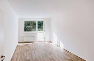 Wohnung mieten in Bert-Heller-Straße 21, 38855 Wernigerode, Frisch sanierte 2-Raum-Wohnung in der Burgbreite