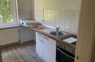 Wohnung mieten in Danziger Str. 22, 24837 Schleswig, Zuhause fühlen: interessante 4-Zimmer-Wohnung