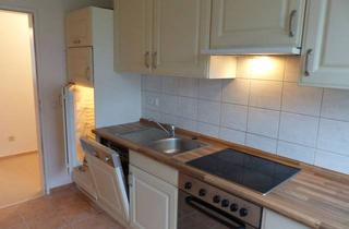 Wohnung mieten in Hans-Böckler-Str. 28, 29699 Bomlitz, Renovierte 3 Zimmer Wohnung mit EBK, Balkon, modernem Designbelag, Tageslichtbad mit Wanne