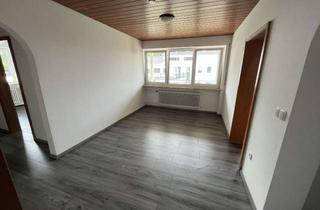 Wohnung mieten in 85402 Kranzberg, In Kranzberg: Gepflegte Wohnung mit fünf Zimmern und Balkon