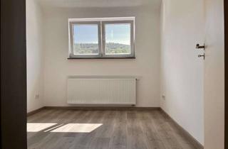 Wohnung mieten in 36282 Hauneck, Wohnen mit Charakter: 5,5-Zimmer-Wohnung in ruhiger Lage/Hauneck