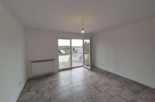 Wohnung mieten in Hirschstr. 11, 64653 Lorsch, Frisch renovierte 1,5-Zimmer-Wohnung mit neuer Küche, Balkon, Garage & Aufzug - zentrumsnah