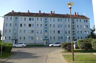 Wohnung mieten in Taborer Straße, 06618 Naumburg, Gemütliche 2-Raum Wohnung mit Badewanne in beliebter Wohnlage in der Taborer Straße 3 Naumburg