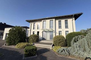 Villa kaufen in Im Fischerfeld 30, 66740 Saarlouis, Stadtvilla im Fischerfeld