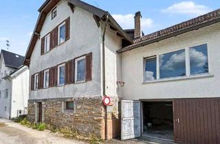 Einfamilienhaus kaufen in 72379 Hechingen, Schönes Einfamilienhaus mit Werkstatt-Anbau und großem Grundstück in Hechingen