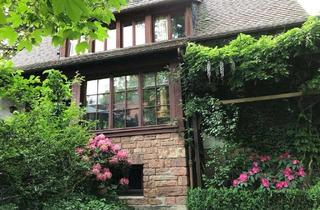 Haus kaufen in 61476 Kronberg, Exklusives freistehendes Haus in Bestlage von Kronberg – gegenüber dem Schlosspark