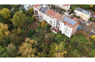 Haus kaufen in 66955 Pirmasens, +++Im Stadtzentrum: Gepflegtes 3-Familienhaus mit Südbalkonen und Garten+++