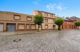 Mehrfamilienhaus kaufen in 39590 Tangermünde, Mehrfamilienhaus mit vielseitigen Nutzungseinheiten und Garagengebäude *PROVISIONSFREI*