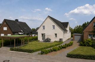 Doppelhaushälfte kaufen in 22851 Norderstedt, KFW 40 Neubau-Doppelhaushälfte in Traumlage