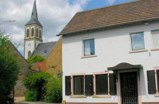 Haus kaufen in 55450 Langenlonsheim, Ein echtes Einzelstück: Gartenparadies mit Pool, Terrassen, Scheune & Garage, Wohnhaus mit 2 Wohnei
