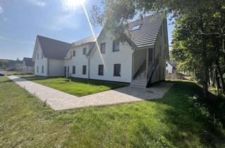 Haus kaufen in Göhrener Weg 50, 18586 Middelhagen, Appartementhaus mit 8 WE direkt am Meer
