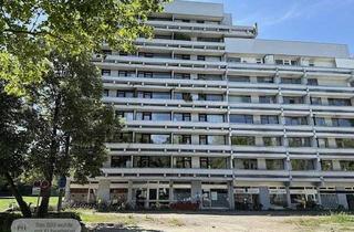 Praxen kaufen in 80796 Schwabing-West, München-Schwabing: Helle Praxisfläche mit Wohnoption nahe Luitpoldpark