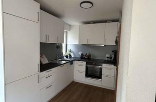 Immobilie mieten in Kartäuserstrasse 49D, 79102 Wiehre, Einziehen & Wohlfühlen – helle 2-Zimmer-Wohnung zur Untermiete am Schlossberg