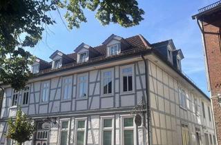 Wohnung kaufen in 31303 Burgdorf, Großzügige 5-Zimmer-Dachgeschosswohnung in Burgdorf