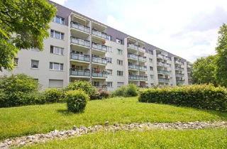 Wohnung mieten in Mannheimer Str. 56, 06128 Südstadt, In der Herrichtung! 2-Raumwohung im Süden von Halle.