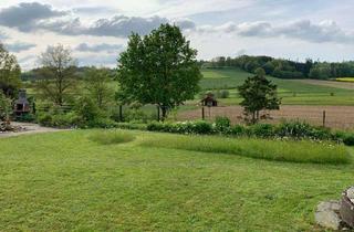 Wohnung mieten in Finkenweg, 86494 Emersacker, Schöne helle ruhige 2,5 Zimmer Wohnung mit Gartenmitbenutzung