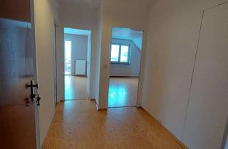 Wohnung mieten in Neue Siedlung, 31832 Springe, Helle 2,5-Raum-DG-Wohnung mit Balkon in Alferde