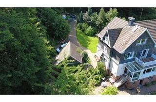 Doppelhaushälfte kaufen in Oberbergische Straße 125, 42285 Barmen, Charmante Doppelhaushälfte im Bergischen Stil mit parkähnlichem Grundstück und viel Privatsphäre