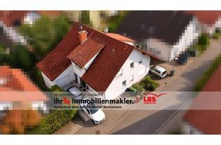 Haus kaufen in 69502 Hemsbach, Wohnen am Wiesensee – Dreifamilienhaus mit Garten, Balkonen & viel Platz