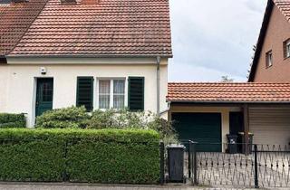 Doppelhaushälfte kaufen in 12524 Altglienicke, Bezugsfreie gepflegte Doppelhaushälfte in Berlin Altglienicke mit großem Garten