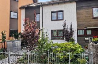 Haus kaufen in 91301 Forchheim, Ideal für Familien! Geräumiges und gepflegtes Reihenmittelhaus in sehr ruhiger Lage in Forchheim