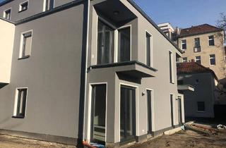 Wohnung kaufen in 13156 Berlin, Helle EG-Neubauwohnung mit Terrasse