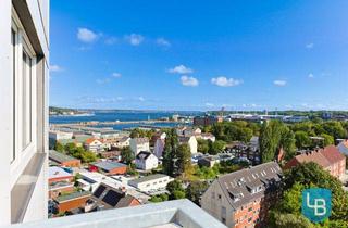 Wohnung kaufen in 24148 Kiel, Eigentumswohnung mit direktem Blick auf die Kieler Förde!