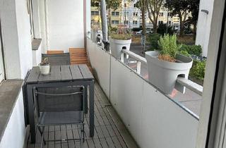 Wohnung kaufen in 50933 Köln, Köln - Lebendig wohnen in Braunsfeld: 3-Zimmer-Wohnung mit Balkon