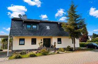 Haus kaufen in 06184 Kabelsketal, Kabelsketal - Großzügiges Zweifamilienhaus in bester Lage von Dieskau