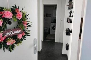 Wohnung kaufen in 86156 Augsburg, Augsburg - 3-Zimmer-Eigentumswohnung mit Balkon in Augsburg-Kriegshaber