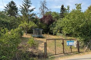 Grundstück zu kaufen in 70597 Stuttgart, Stuttgart / Hoffeld - Schönes Gartengrundstück mit 2-Zimmer-Gartenhaus, Schuppen und Baumhaus in S-Hoffeld beim Weidachtal