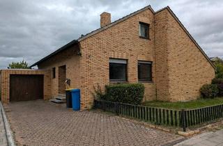 Einfamilienhaus kaufen in 50189 Elsdorf, Elsdorf - VERKAUF: freistehendes Einfamilienhaus Bungalow inkl. Garage