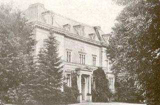 Haus kaufen in 17506 Gützkow, Gützkow - Historisches Gutshaus nahe Ostsee - Denkmalruine Parkgrundstück
