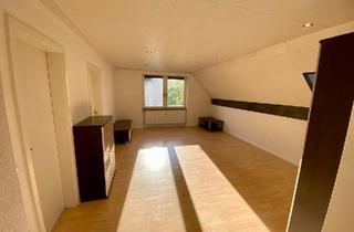 Wohnung kaufen in 64297 Darmstadt, Darmstadt - Helle Galerie-Dachgeschosswohnung in Eberstadt - Provisionsfrei