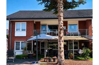 Haus kaufen in 33428 Harsewinkel, Harsewinkel - Zweifamilienhaus , drei Bäder, zwei Garagen, maklerfrei