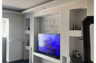 Haus kaufen in 24147 Kiel, Kiel - Modernisiertes Reihenmittelhaus mit 5 Zimmer