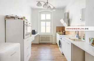 Wohnung kaufen in 13629 Berlin, IMMOBERLIN.DE - Schönes Ambiente: Altbauwohnung mit Balkon in ruhiger Stadtlage