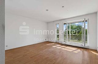 Wohnung kaufen in 76189 Oberreut, Großzügige 3,5-Zimmer-Wohnung mit ca. 94 m², zwei Balkonen und Garage