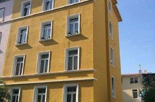 Wohnung kaufen in 60318 Nordend-West, ALTBAU NORDEND AM HOLZHAUSENVIERTEL: Vier Zimmer & Balkon , top Grundriss, sofort frei!