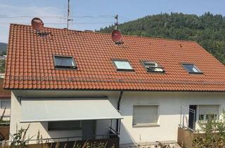 Wohnung kaufen in 71540 Murrhardt, Top renoviert & ruhig gelegen: 3-Zi.-Wg mit 2 Balkonen, Einbauküche und Kfz-Stellplatz frei ab 1.9.