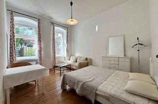 Wohnung kaufen in 10585 Charlottenburg, 1-Zimmer-Studio - Toplage Charlottenburg – ruhig – möbliert – Keller – 26,22 m² – sofort bezugsfrei