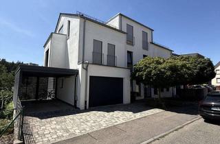 Wohnung kaufen in Kirchsteige 28, 75239 Eisingen, Offene Maisonette-Wohnung mit Balkon in Eisingen