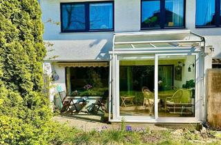 Wohnung kaufen in 42113 Wuppertal, 3-Zimmer Maisonette Wohnung auf 110qm mit Sauna, Wintergarten, Kamin und eigenem Garten