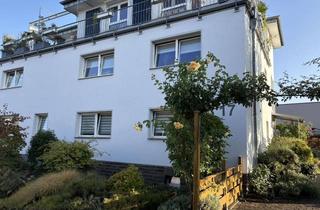 Wohnung kaufen in Rheinaustraße 17, 51149 Westhoven, Schönes Wohnen in Köln-Westhoven mit Garten und Rheinnähe