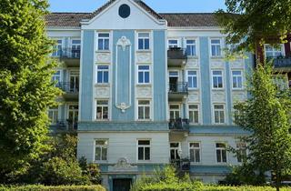 Wohnung kaufen in 20251 Hoheluft-Ost, Hoheluft-Ost: 3-Zimmer Altbauwohnung mit Potenzial in begehrter Lage