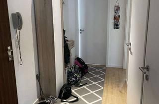 Wohnung mieten in Uhlandstr., 64347 Griesheim, Schön geschnittene 2,5 Zimmerwohnung mit EBK und Balkon