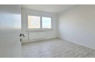 Wohnung mieten in Jablonecer Str. 24, 08062 Neuplanitz, Super helle 3-Raum-Wohnung mit Badewanne zu vermieten!