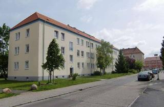 Wohnung mieten in Schulstraße 18b, 02977 Hoyerswerda, 3-Raumwohnung in der Altstadt
